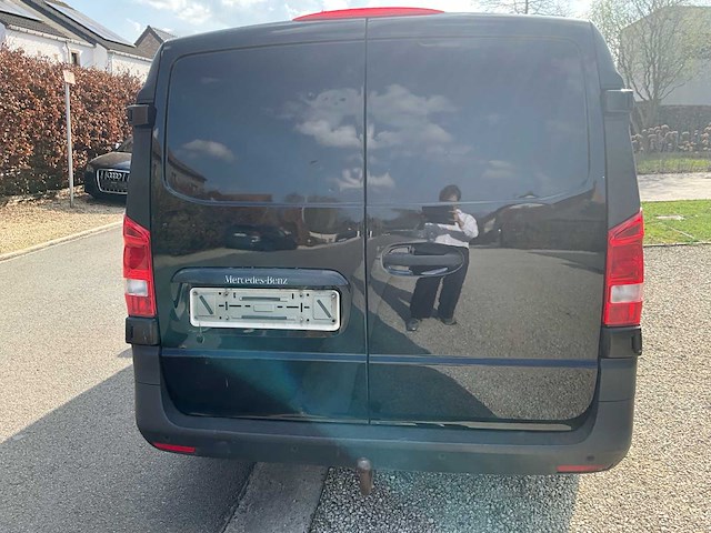 2017 mercedes vito lichte vracht - automaat - airco - trekhaak - afbeelding 32 van  57