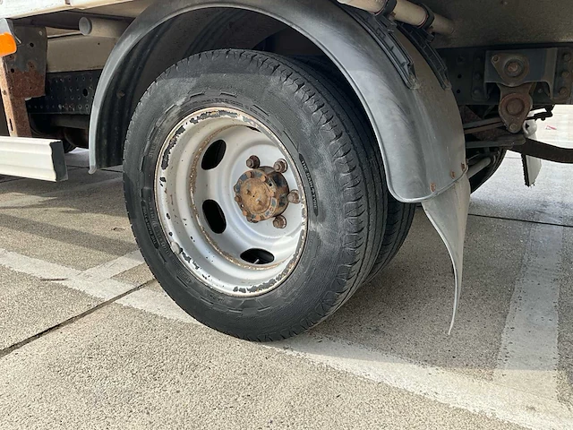 2017 mitsubishi fuso canter vrachtwagen - afbeelding 2 van  46