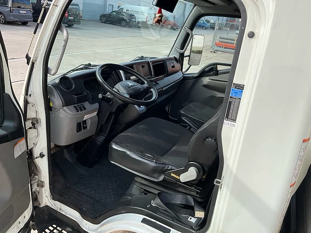 2017 mitsubishi fuso canter vrachtwagen - afbeelding 9 van  46