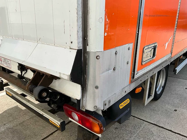 2017 mitsubishi fuso canter vrachtwagen - afbeelding 6 van  37