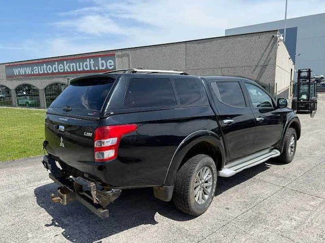 2017 mitsubishi l200 dubbele cabine 2.4 di wagen - afbeelding 24 van  30