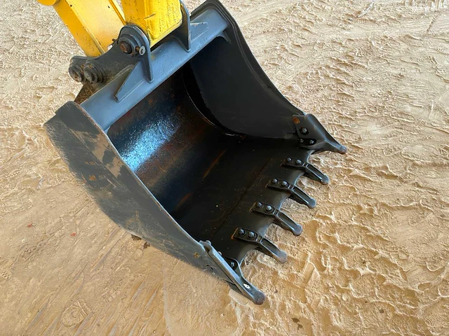 2017 new holland b80b graaflaadcombinatie - afbeelding 14 van  22