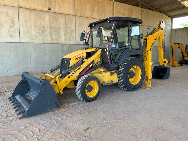 2017 new holland b80b graaflaadcombinatie - afbeelding 3 van  22