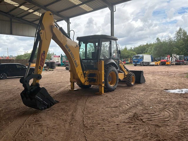 2017 new holland b80b graaflaadmachine - afbeelding 25 van  29