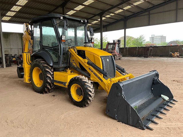 2017 new holland b80b-ss graaf laadcombinatie - afbeelding 34 van  36