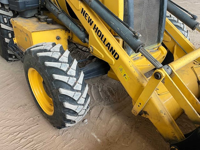 2017 new holland b80b-ss graaflaadcombinatie - afbeelding 5 van  19