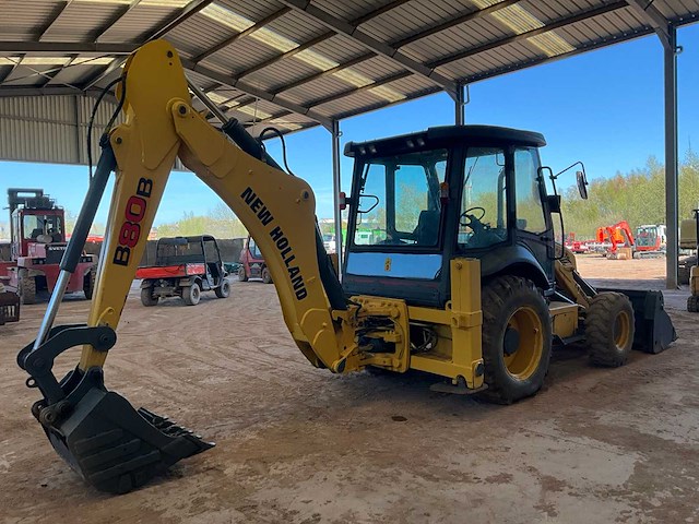 2017 new holland b80b-ss graafmachine - afbeelding 24 van  26
