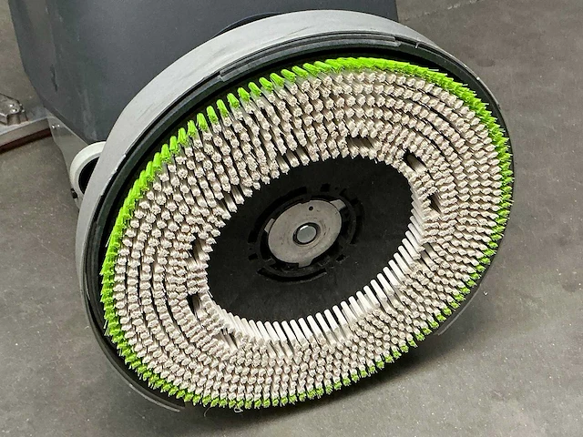 2017 numatic tgb4055/100 vloerreiniger - afbeelding 5 van  7
