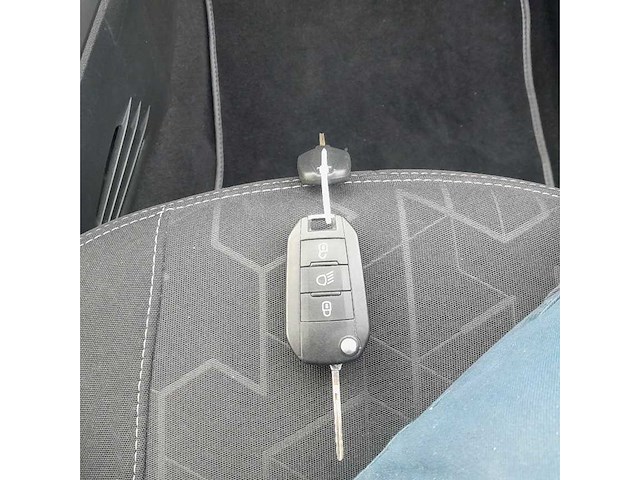 2017 peugeot 2008 - afbeelding 16 van  19