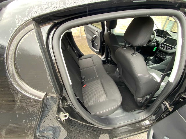 2017 peugeot 208 c - hatchback - afbeelding 11 van  29