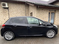 2017 peugeot 208 c - hatchback - afbeelding 25 van  29