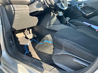 2017 peugeot 208 personenauto - afbeelding 15 van  50