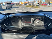 2017 peugeot 208 personenauto - afbeelding 17 van  50
