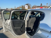 2017 peugeot 208 personenauto - afbeelding 25 van  50