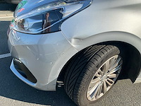 2017 peugeot 208 personenauto - afbeelding 32 van  50