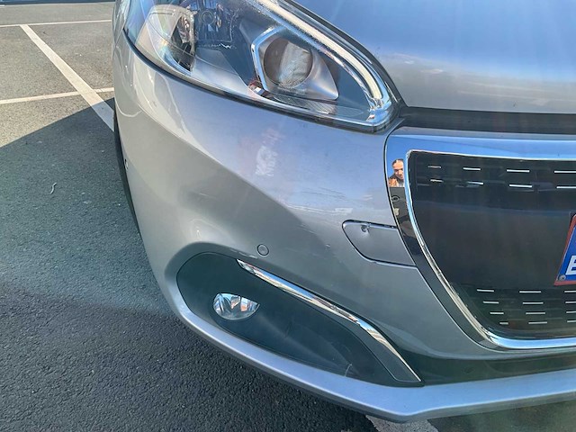 2017 peugeot 208 personenauto - afbeelding 33 van  50