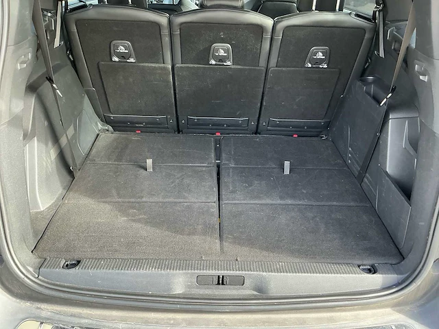 2017 peugeot 5008 gt personenauto - afbeelding 9 van  30