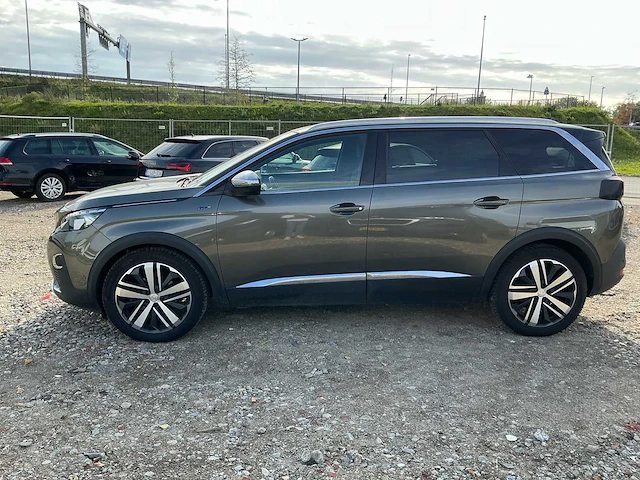 2017 peugeot 5008 gt personenauto - afbeelding 12 van  30