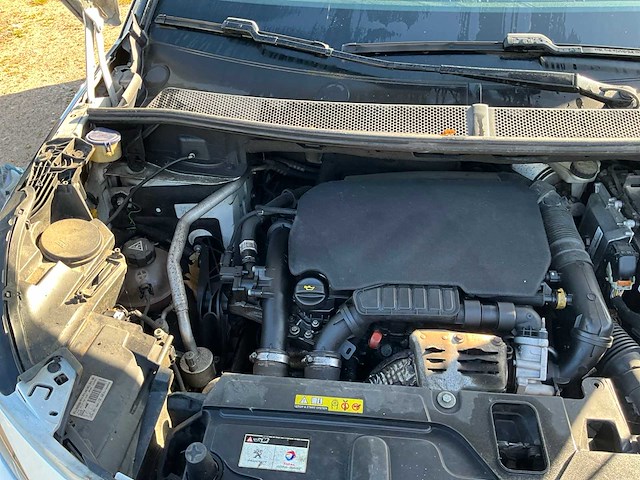 2017 peugeot 5008 personenauto - afbeelding 7 van  42