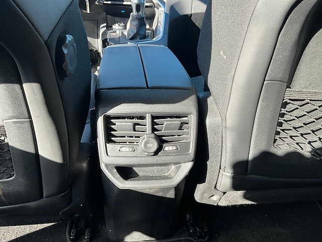 2017 peugeot 5008 personenauto - afbeelding 28 van  43