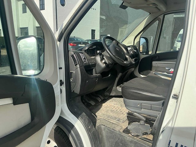 2017 peugeot boxer bedrijfswagen - afbeelding 8 van  21