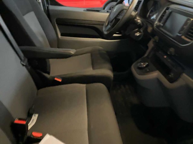 2017 peugeot expert 2.0 - dubbele cabine - blue-hdi premium pack long lichte vrachtwagen - afbeelding 3 van  14