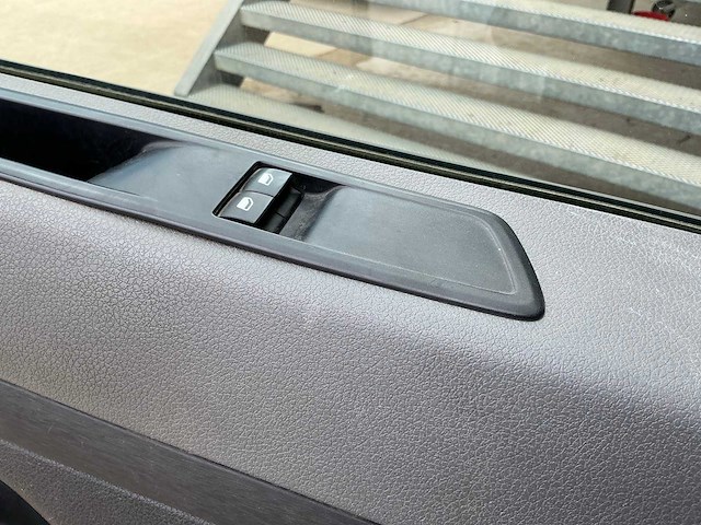 2017 peugeot expert lichte vrachtwagen - afbeelding 10 van  17