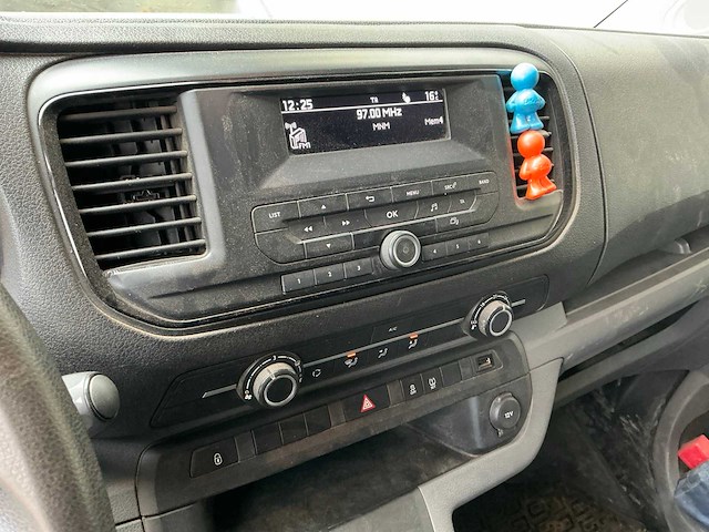 2017 peugeot expert lichte vrachtwagen - afbeelding 9 van  17