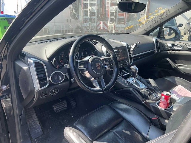 2017 porsche cayenne platinum edition - afbeelding 4 van  23