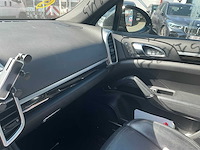 2017 porsche cayenne platinum edition - afbeelding 9 van  23