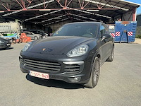 2017 porsche cayenne platinum edition