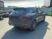 2017 porsche cayenne platinum edition - afbeelding 4 van  8
