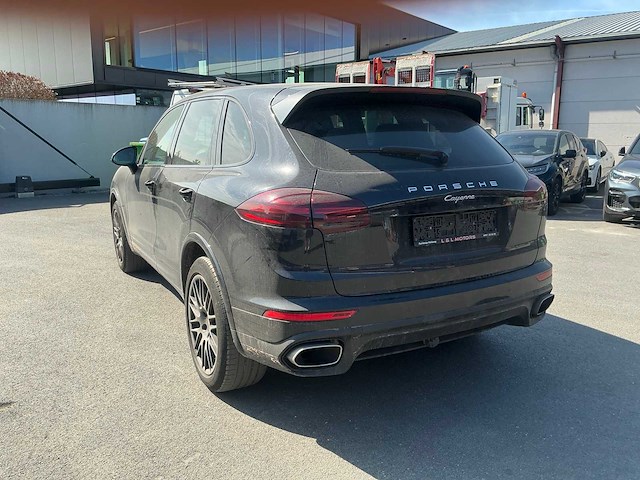 2017 porsche cayenne platinum edition - afbeelding 5 van  8