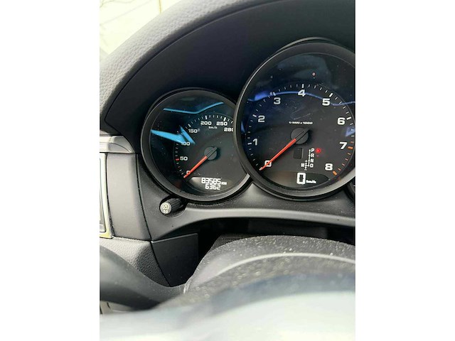 2017 porsche macan personenauto - afbeelding 8 van  36