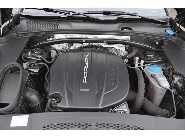 2017 porsche macan personenauto - afbeelding 25 van  36