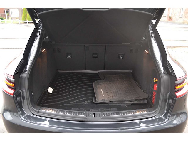 2017 porsche macan personenauto - afbeelding 34 van  36