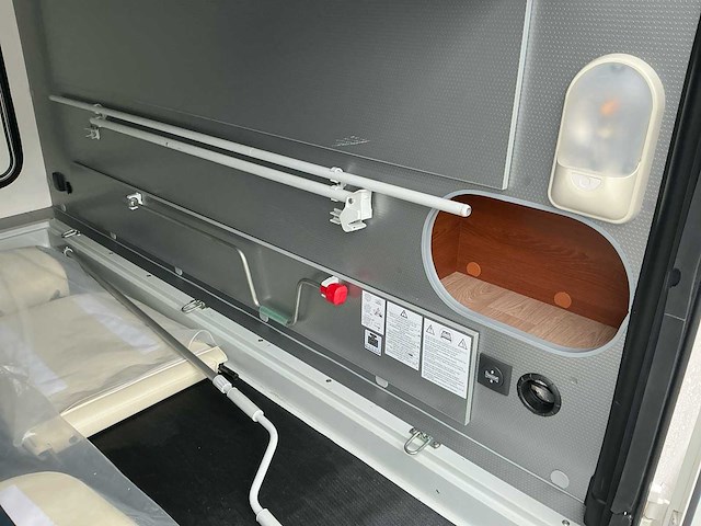 2017 rapido 8096 55 years camper - afbeelding 4 van  34