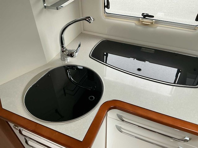 2017 rapido 8096 55 years camper - afbeelding 6 van  34