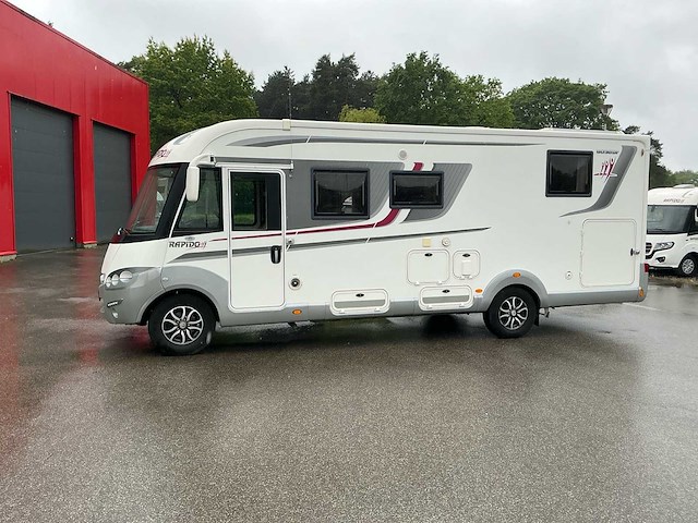 2017 rapido 8096 55 years camper - afbeelding 23 van  34