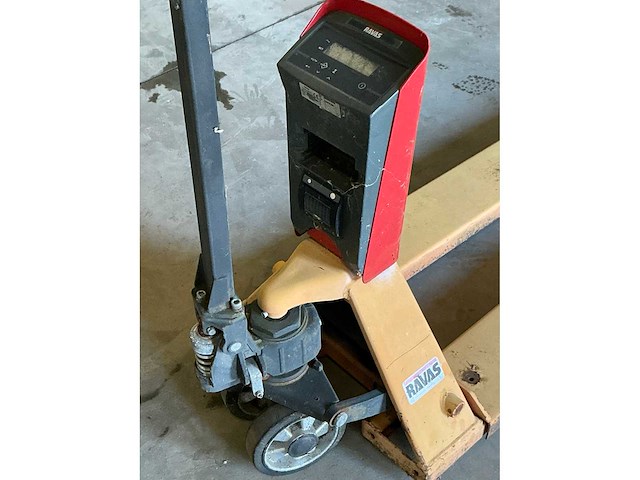 2017 ravas 2100l hand hydraulische palletwagen - afbeelding 3 van  4