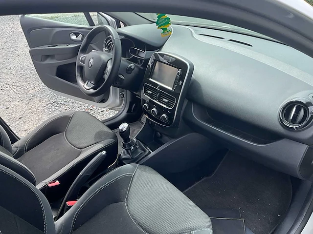 2017 renault clio - afbeelding 28 van  44