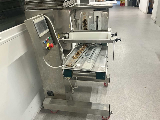 2017 superma minidrop plus 400 f17 bakery machines - afbeelding 6 van  13
