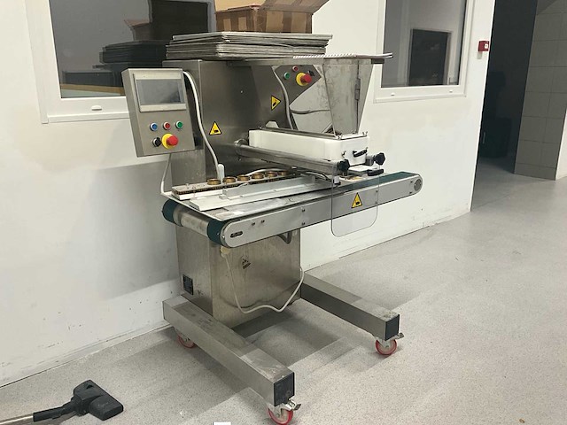 2017 superma minidrop plus 400 f17 bakery machines - afbeelding 12 van  13