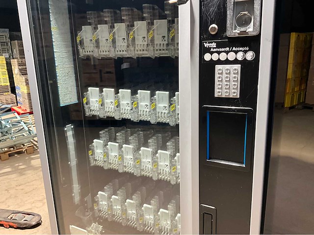 2017 vendo sve dc6 vendingmachine - afbeelding 10 van  11