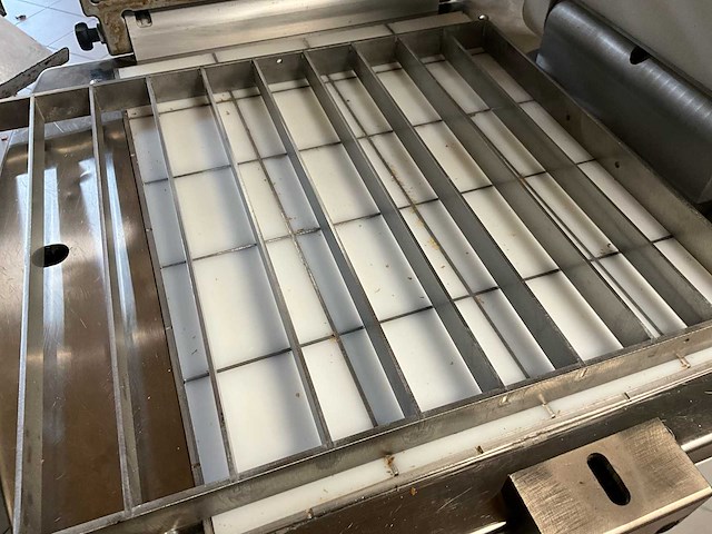 2017 vitella sqg sa 20 automatische deegverdeler + rvs kar deegbakken - afbeelding 5 van  19