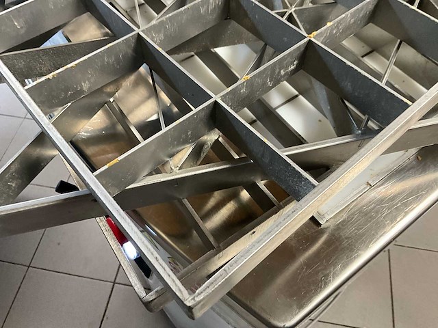 2017 vitella sqg sa 20 automatische deegverdeler + rvs kar deegbakken - afbeelding 7 van  19