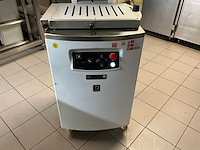 2017 vitella sqg sa 20 automatische deegverdeler + rvs kar deegbakken - afbeelding 17 van  19