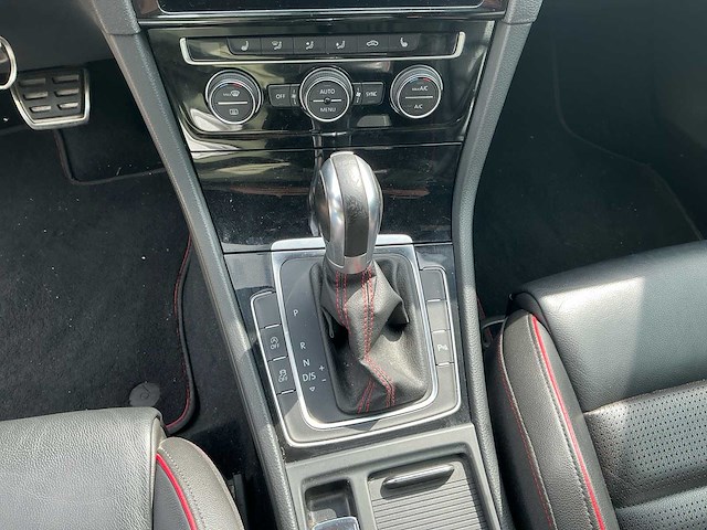 2017 volkswagen golf 7 gti personenauto - afbeelding 19 van  29