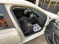 2017 volkswagen polo auto 1.0 tsi – 95 pk – 150623 km – benzine – handgeschakelde versnellingsbak - afbeelding 5 van  17