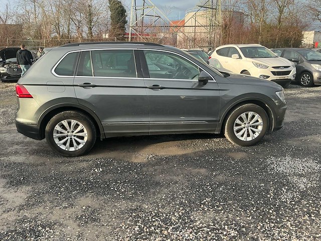 2017 volkswagen tiguan 1.4 tsi dsg blue motiontechnology lounge personenauto - afbeelding 3 van  40